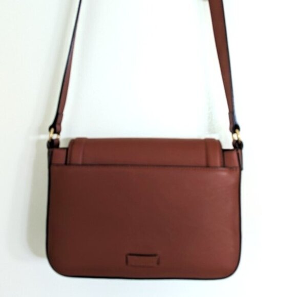 Like New Vince Camuto Renly Leather Crossbody  9"L x 6 1/2"H x 3"D - Picture 4 of 11